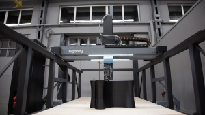 Компания «Ф2 Инновации» разработала 3D-принтер для печати крупномасштабных деталей